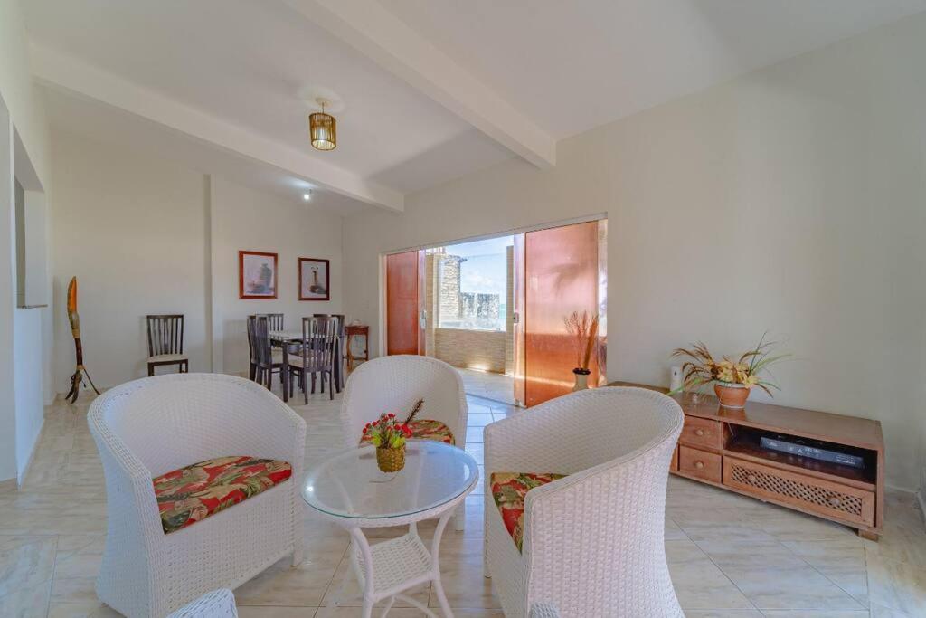 Casa A Beira Mar, De Tabatinga Rn. * Nisia Floresta